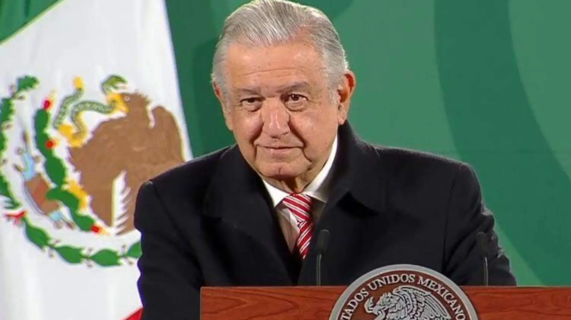 AMLO celebra aprobación del PEF 2022